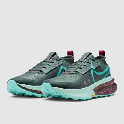 nike zegama 2 trail clay green