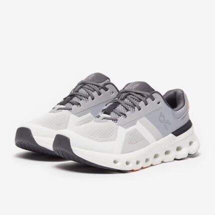 on cloudrunner 2 wolf ivory