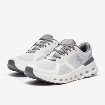 on cloudrunner 2 frost white