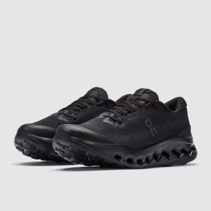 on cloudsurfer trail 2 wp black 
