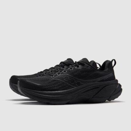saucony hurricane 25 triple black