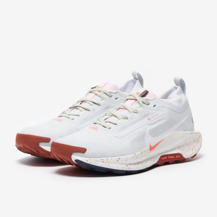 nike pegasus trail 5 gore tex platinum paint splatter